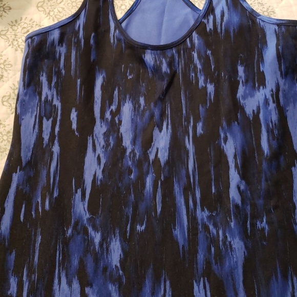 Tank top - Picture 2 of 5